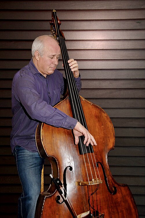 Chris Laurence